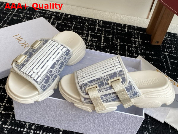 Dior D Wander Slide Chambray Blue Jacquard with Ecru Raffia Dior Oblique Motif and White Rubber Replica