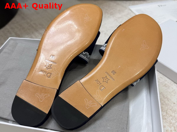 Dior Dentelle Slide in Blue Dior Oblique Embroidered Cotton and White Lace Replica