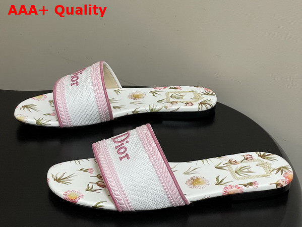 Dior Dway Slide White and Songe Pink Embroidered Cotton and Multicolor Daisy Garden Motif Replica