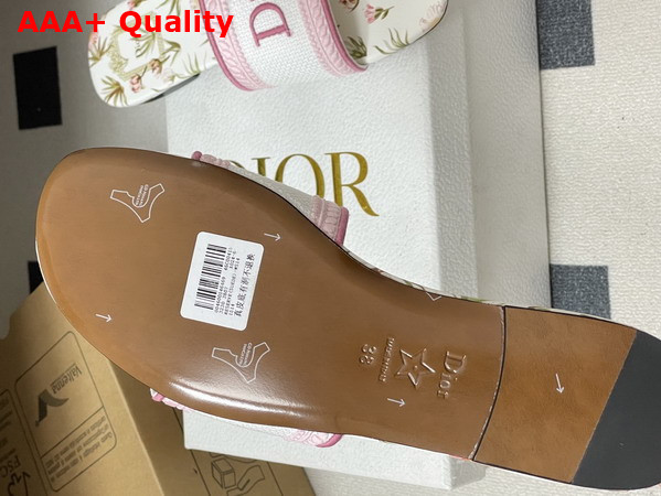 Dior Dway Slide White and Songe Pink Embroidered Cotton and Multicolor Daisy Garden Motif Replica