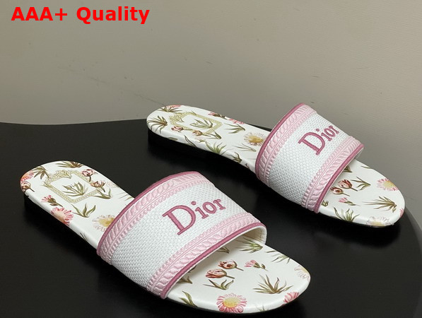Dior Dway Slide White and Songe Pink Embroidered Cotton and Multicolor Daisy Garden Motif Replica