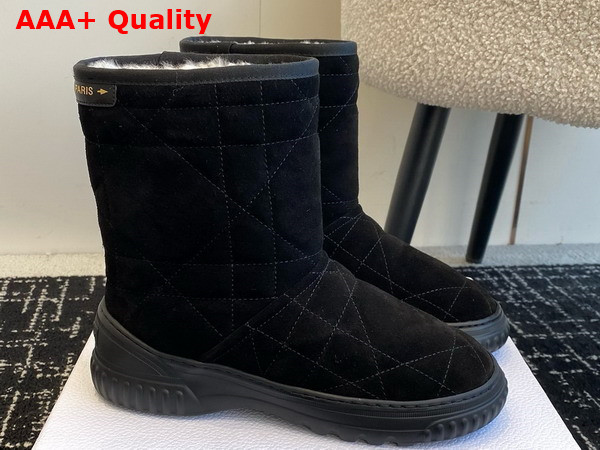 Dior Frost Ankle Boot in Black Cannage Suede and Ecru Lambskin Shearling Replica
