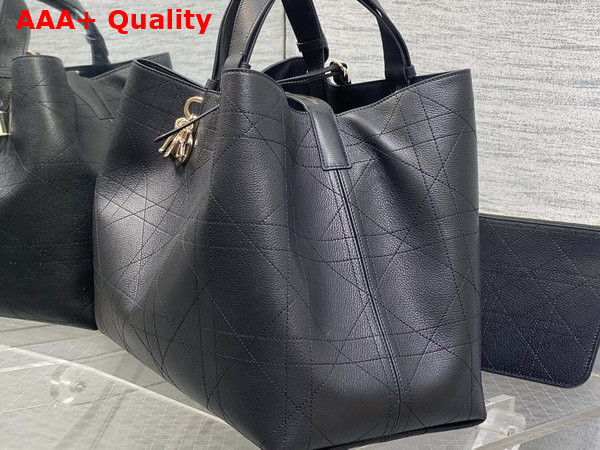 Dior Large Dior Toujours Bag in Black Flat Macrocannage Shiny Grained Calfskin Replica