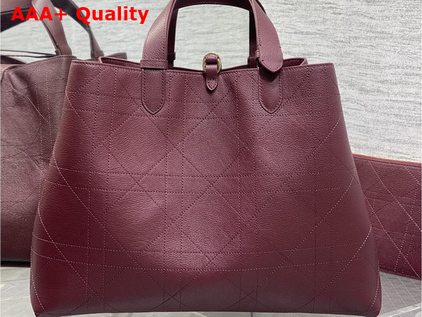 Dior Large Dior Toujours Bag in Burgundy Flat Macrocannage Shiny Grained Calfskin Replica