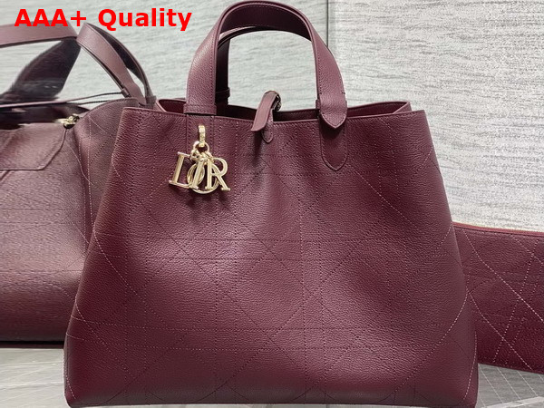 Dior Large Dior Toujours Bag in Burgundy Flat Macrocannage Shiny Grained Calfskin Replica