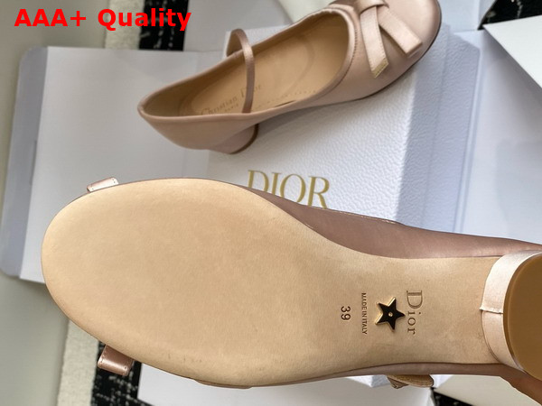 Dior Lovely D Pump in Nude Satin Replica