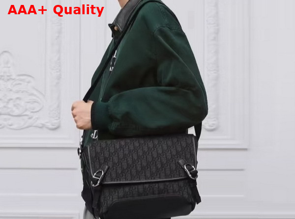 Dior Medium Dior Jett Messenger Bag with Flap Black Dior Oblique Jacquard Replica