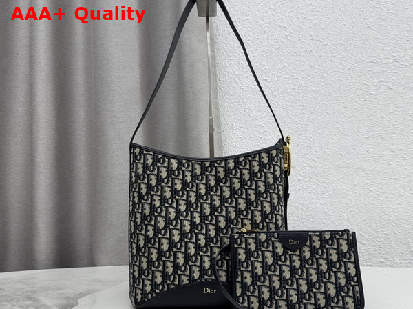 Dior Medium Dior Medaillon Bucket Bag in Blue Dior Oblique Jacquard Replica