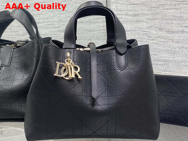 Dior Medium Dior Toujours Bag in Black Flat Macrocannage Calfskin Replica