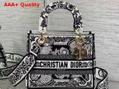Dior Medium Lady D Lite Bag White and Black Embroidered Cotton with Butterfly Bandana Embroidery Replica