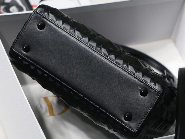 Dior Medium Lady Dior Bag Black Cannage Calfskin with Diamond Motif Replica