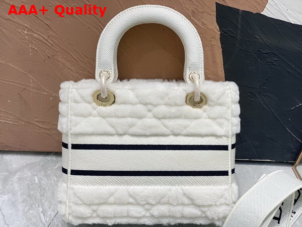 Dior Medium Lady Dior Bag in White Cannage Shearling Replica