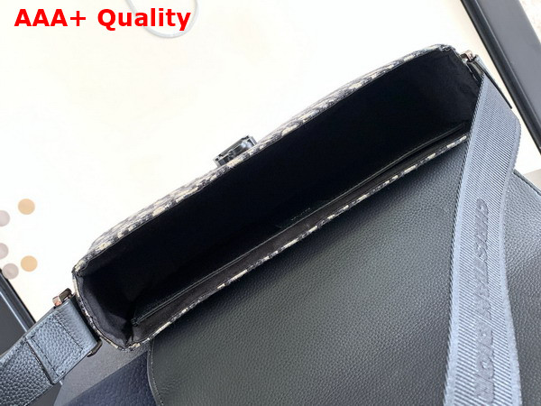 Dior Medium Saddle Messenger Bag with Flap Beige and Black Dior Oblique Jacquard with Black Grained Calfskin Replica