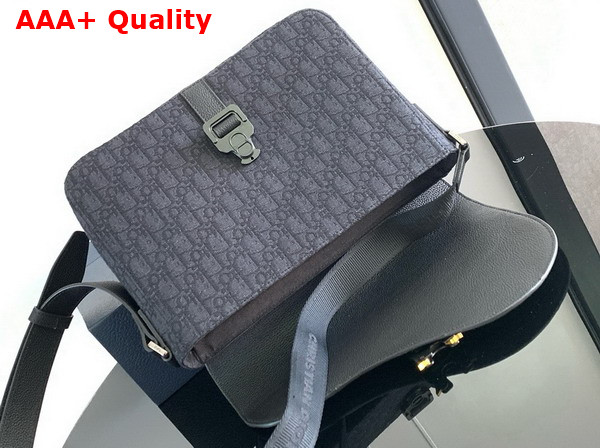 Dior Medium Saddle Messenger Bag with Flap Black Dior Oblique Jacquard and Black Grained Calfskin Replica