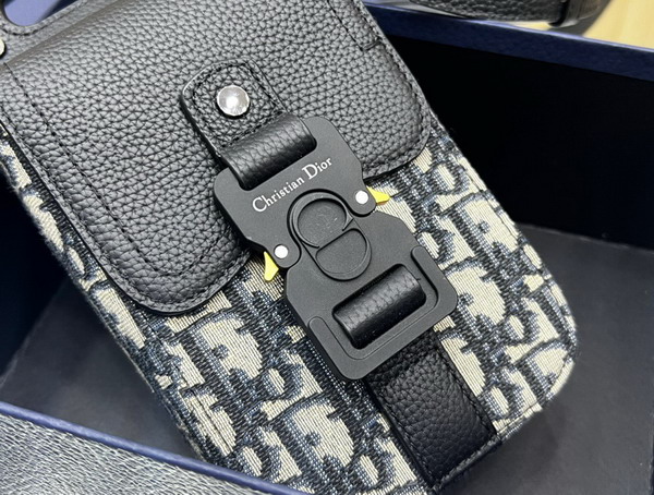 Dior Saddle Vertical Pouch with Strap Beige and Black Dior Oblique Jacquard and Black Grained Calfskin Replica