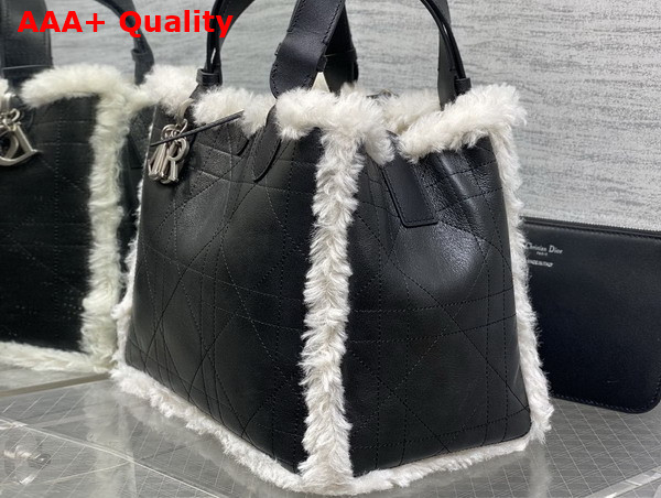 DiorAlps Medium Dior Toujours Bag in Black Macrocannage Crinkled Calfskin and Merino Wool Replica