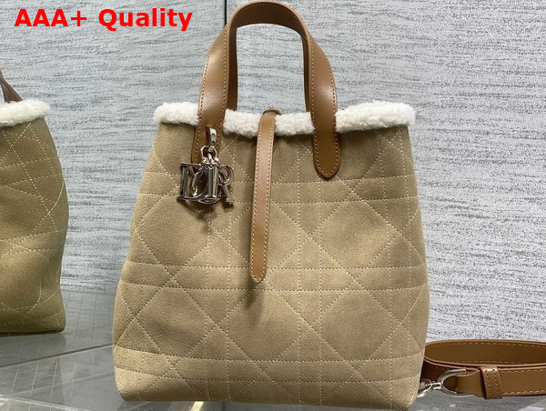 DiorAlps Medium Dior Toujours Vertical Tote Bag in Bige Macrocannage Suede Calfskin and Ecru Merino Wool Replica