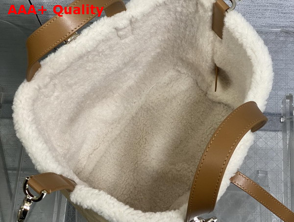 DiorAlps Medium Dior Toujours Vertical Tote Bag in Bige Macrocannage Suede Calfskin and Ecru Merino Wool Replica