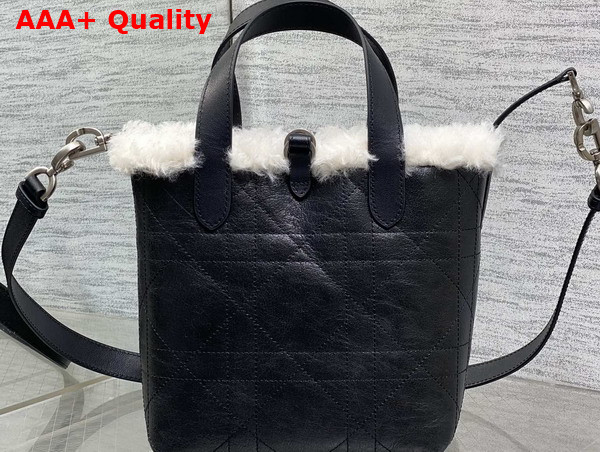 DiorAlps Small Dior Toujours Vertical Tote Bag in Black Macrocannage Lambskin with Aged Effect and Ecru Merino Wool Replica