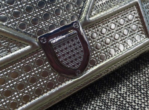 Diorama Wallet On Chain Pouch Metallic Gold for Sale