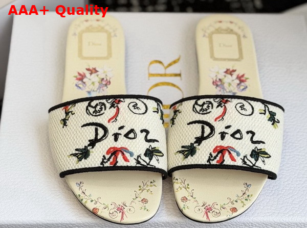 Dioriviera Dway Slide in White Embroidered Cotton and Multicolor Dior Arabesque Motif Replica