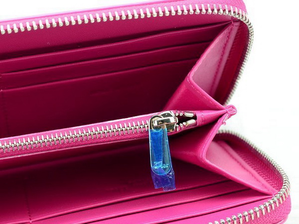 lady dior escapade wallet in fuchsia patent leather for Sale