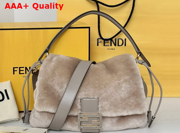 Fendi Mamma Baguette Medium Beige Shearling Bag Replica
