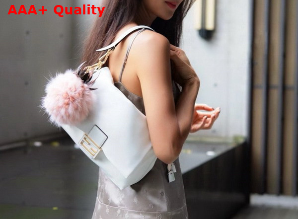Fendi Mamma Baguette Medium White Nappa Leather Bag Replica