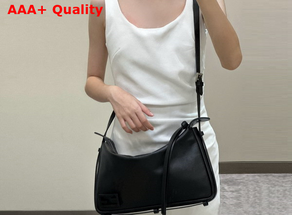 Fendi Simply Fendi Medium Black Leather Bag Replica