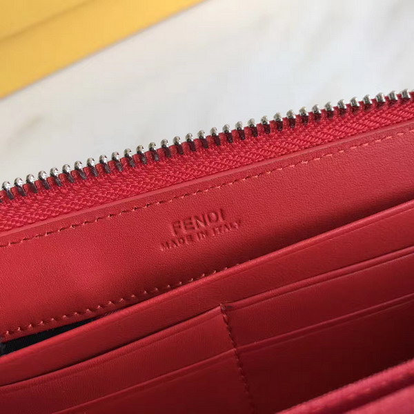 Fendi Zip Around Wallet in Red Calfskin Leather For Sale