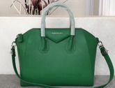Givenchy Big Antigona Bag in Green Goatskin Silver Hardware For Sale