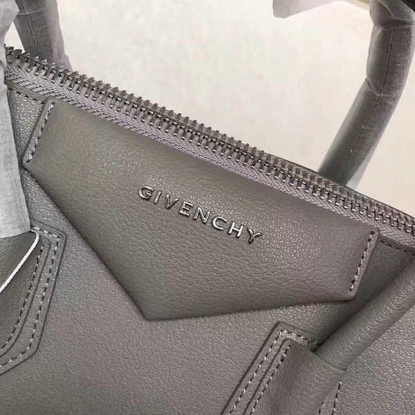Givenchy Big Antigona Bag in Grey Goatskin Silver Hardware For Sale