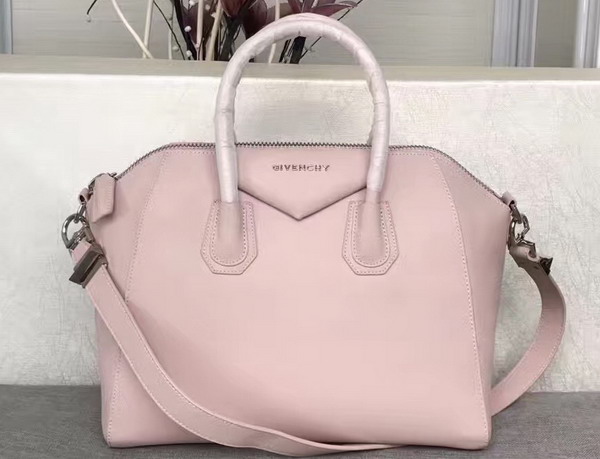 Givenchy Big Antigona Bag in Light Pink Goatskin Silver Hardware For Sale