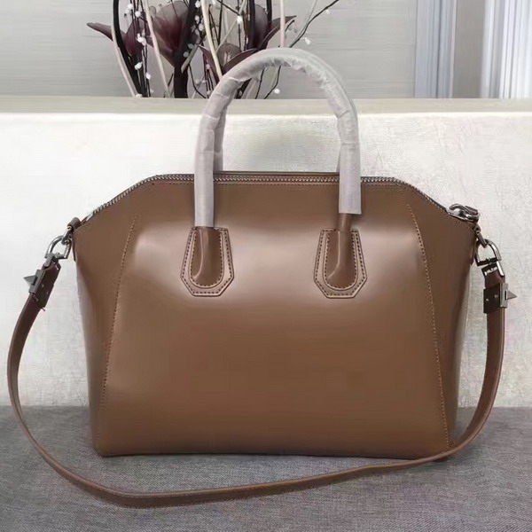 Givenchy Big Antigona Bag in Tan Shiny Smooth Calfskin Silver Hardware For Sale