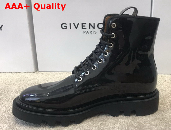 Givenchy Combat Boots Shoes in Shiny Black Leather with Givenchy Print Replica