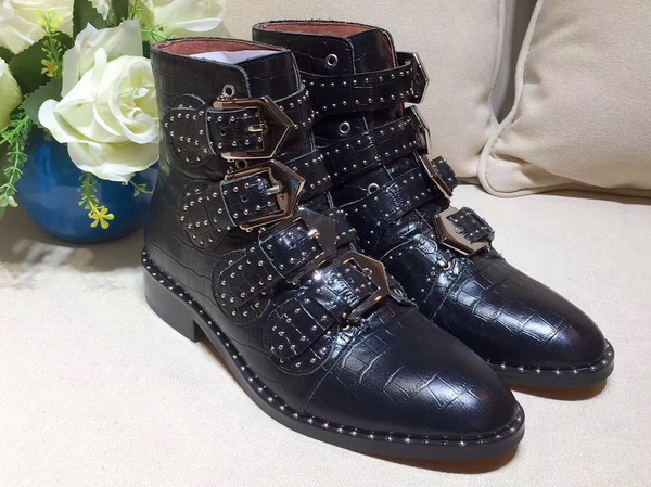 Givenchy Elegant Studs Ankle Boots in Black Croc Print Calfskin For Sale
