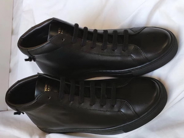 Givenchy Leather Lace Up Boots in Black Box Leather For Sale