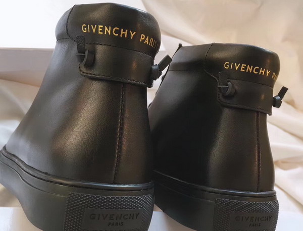 Givenchy Leather Lace Up Boots in Black Box Leather For Sale