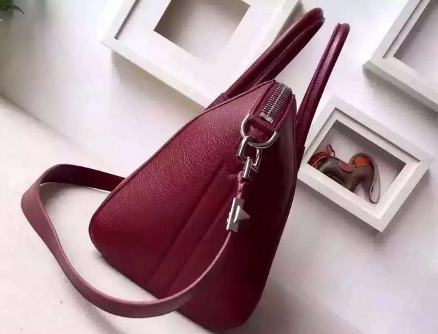 Givenchy Medium Antigona Bag In Oxblood Grained Leather for Sale