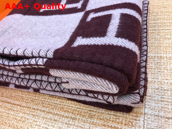 Hermes Avalon Throw Blanket in Beige and Burgundy Merinos Wool and Cashmere Replica