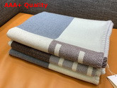 Hermes Avalon Vibration Throw Blanket in Beige and Gray Jacquard Woven Wool and Cashmere Replica