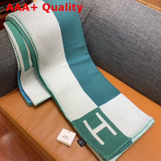 Hermes Avalon Vibration Throw Blanket in Beige and Green Jacquard Woven Wool and Cashmere Replica