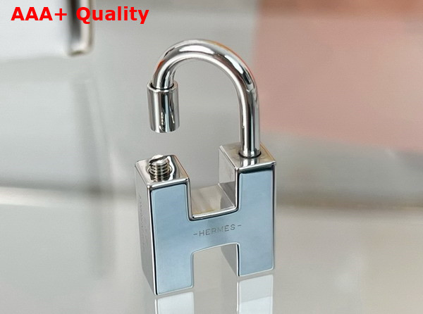 Hermes Cadenas Quizz Rainbow Key Ring Replica