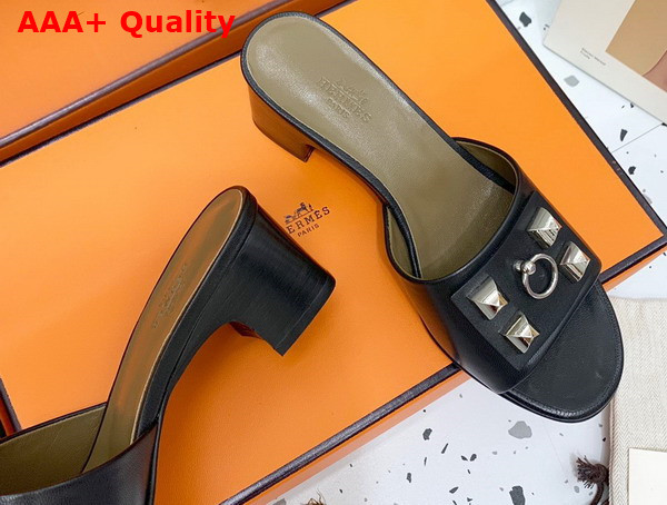 Hermes Dreamy Sandal Noir Dore Calfskin Replica