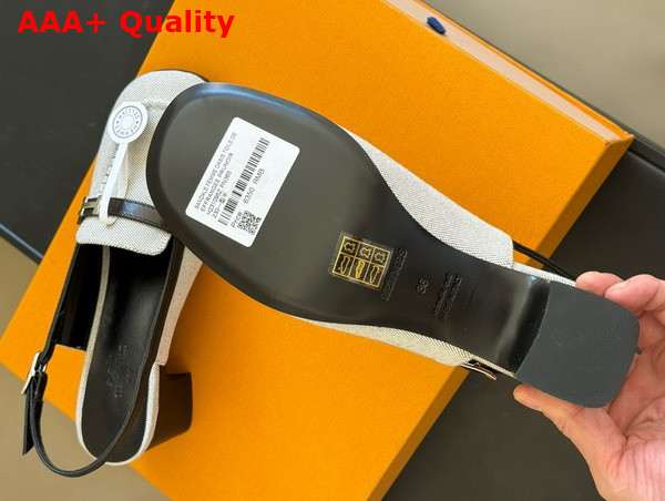 Hermes Infinie 50 Pump Beige and Noir Denim and Calfskin Replica