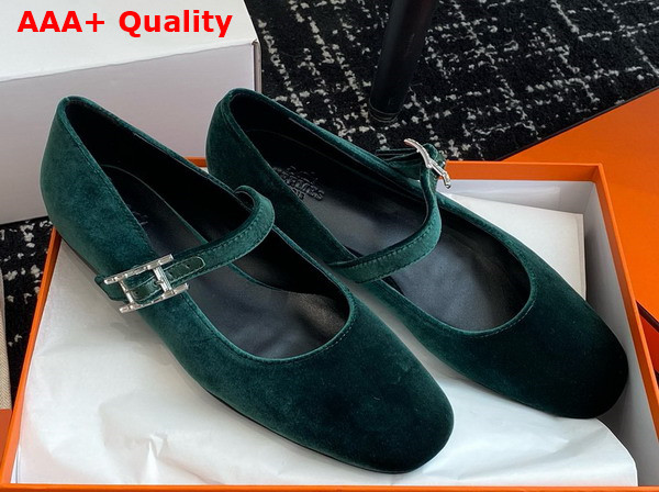 Hermes Jane Ballet Flat in Emerald Green Velvet Replica