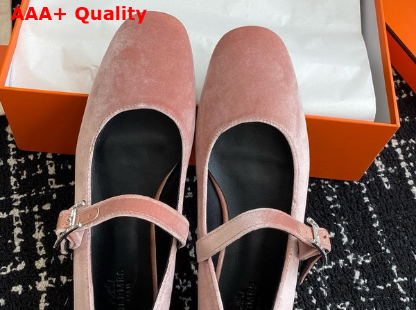 Hermes Jane Ballet Flat in Pale Pink Velvet Replica