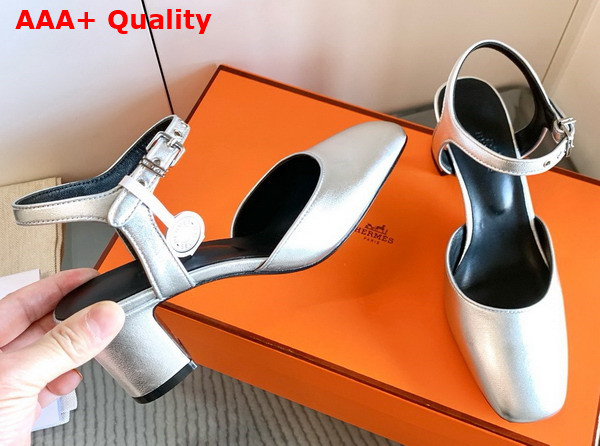 Hermes Kamilla 60 Pump Silver Goatskin and Nappa Leather Replica
