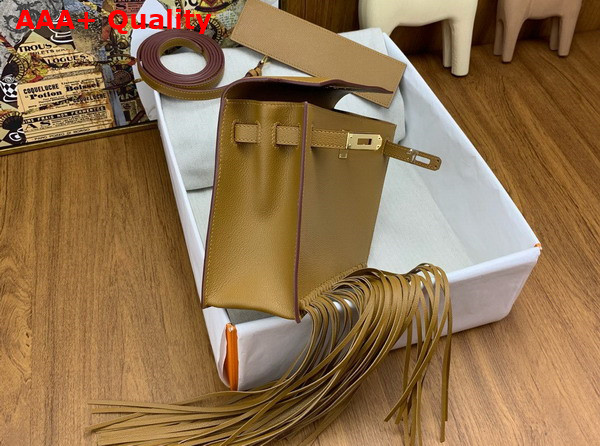 Hermes Kelly Danse Anate Shoulder Bag in Sesame Evergrain Leather Replica