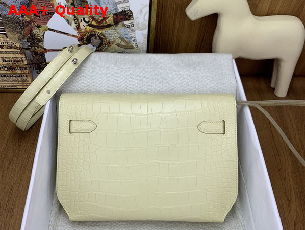 Hermes Kelly Depeches 25 Pouch in Vanilla Alligator Leather Replica